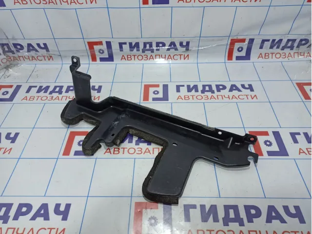 Воздуховод радиатора левый Nissan Juke (YF15) 62823-BA63A