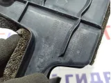 Воздуховод радиатора левый Nissan Juke (YF15) 62823-BA63A