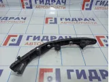 Направляющая переднего бампера правая Nissan Juke (YF15) 62222-BA60A