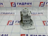 Кронштейн усилителя переднего бампера левый Nissan Juke (YF15) G5115-1KEMA