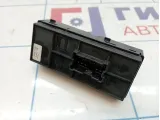 Кнопка стеклоподъемника пассажирская Nissan Juke (YF15) 25411-1KA5A