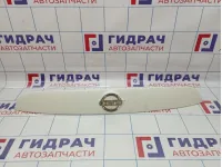 Накладка двери багажника Nissan Juke (YF15) 90812-1KA6H