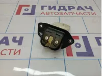 Замок багажника Nissan Juke (YF15) 90502-EN000