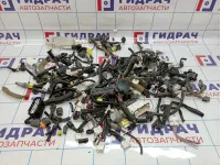Фишка (разъем) Nissan Juke (YF15)