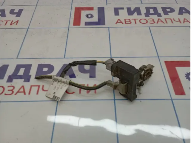 Клемма аккумулятора минус Nissan Juke (YF15) 24080-1KA1C