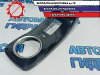Накладка центральной консоли Nissan Leaf 969413NB0B. С индикатором.