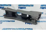 Консоль центральная Nissan Leaf 969103NA0A. Подлокотник. Царапины.