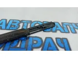 Накладка стекла двери задней левой Nissan Leaf 828213NA0B. Наружняя.