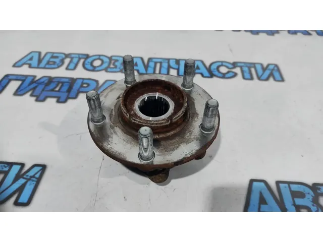 Ступица передняя Nissan Leaf 402021KA0A.