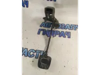 Педаль сцепления Nissan Micra