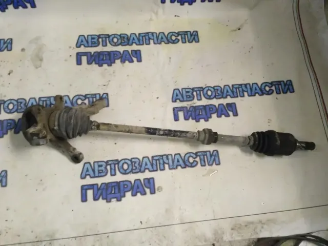 Привод правый, кулак Nissan Micra