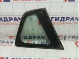 Стекло кузовное глухое (форточка) правое Nissan Note 833009U000