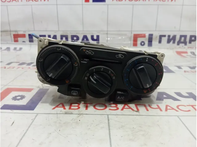 Блок управления отопителем (печкой) Nissan Note 275109U00B