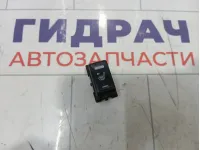 Кнопка обогрева сидений правая Nissan Note 25500AX600