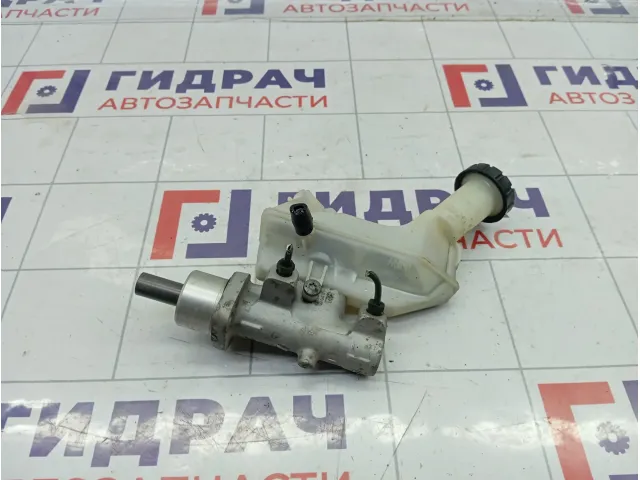 Цилиндр тормозной главный Nissan Note 46010AX701