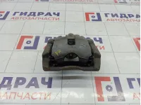 Суппорт тормозной передний правый Nissan Note 41001AX601