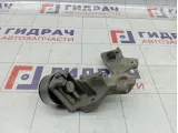 Кронштейн генератора Nissan Note 11710EE90B