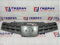 Решетка радиатора Nissan Note 623109U000