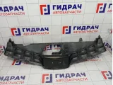 Решетка радиатора Nissan Note 623109U000