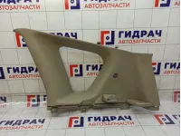 Обшивка стойки задней правой верхняя Nissan Note 769349U000