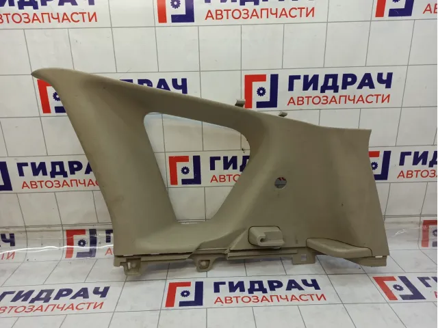 Обшивка стойки задней правой верхняя Nissan Note 769349U000