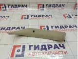 Обшивка двери багажника правая Nissan Note 909039U000