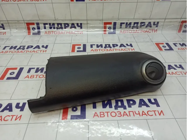 Накладка торпедо правая Nissan Note 682139U10B