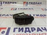 Дефлектор воздушный правый Nissan Note 687509U00B