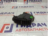 Дефлектор воздушный правый Nissan Note 687509U00B