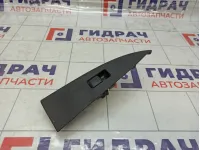 Кнопка стеклоподъемника переднего правого Nissan Note 25411ED00B