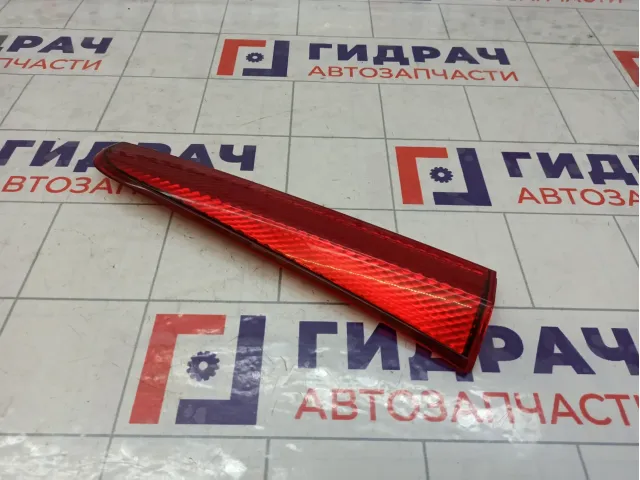 Отражатель на крышу левый Nissan Note 265589U00A