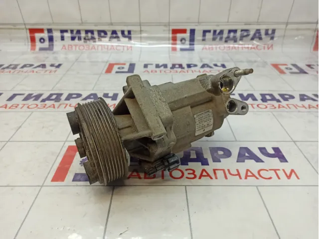 Компрессор системы кондиционирования Nissan Note 92600CJ70B