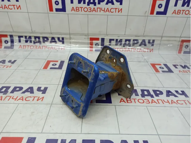 Кронштейн усилителя переднего бампера левый Nissan Note 751159U00A