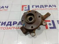 Кулак поворотный передний правый Nissan Note 40014AX600