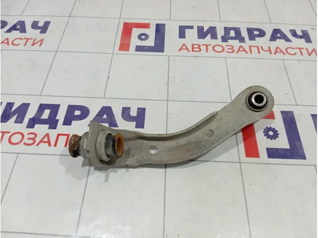 Кронштейн балки передний правый Nissan Note 8200127321
