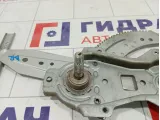 Стеклоподъемник механический задний правый Nissan Note 827209U11B
