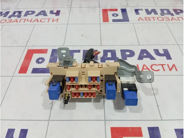 Блок предохранителей Nissan Note