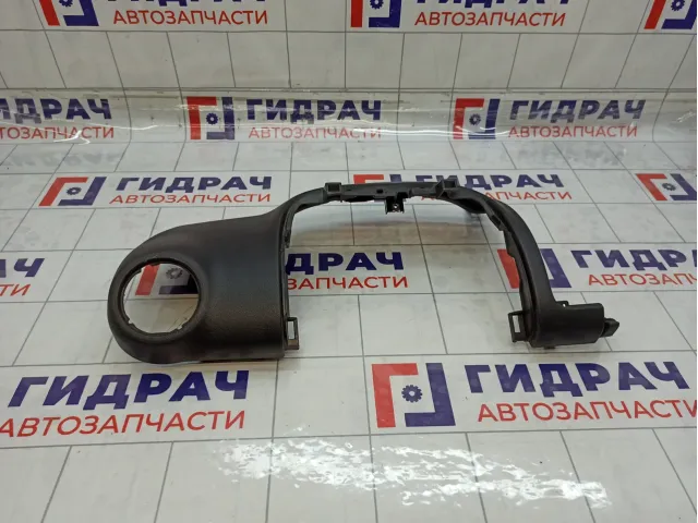 Накладка торпедо Nissan Note 68211BH10B