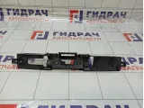 Накладка двери багажника Nissan Note 908689U11A
