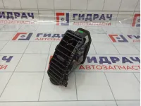 Дефлектор воздушный левый Nissan Note 68751BH00B