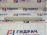 Обшивка двери багажника центральная Nissan Note 908109U01A