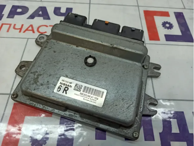 Блок управления двигателем Nissan Note 23710BH32A