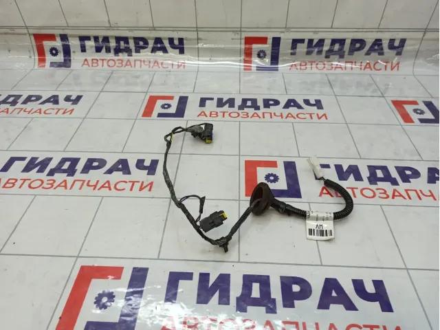 Проводка двери багажника Nissan Note 240519U01A