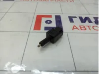 Датчик включения стоп сигнала Nissan Note 25320AX00E