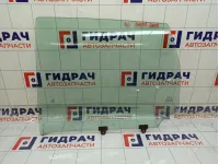 Стекло двери задней левой Nissan Note 823019U000