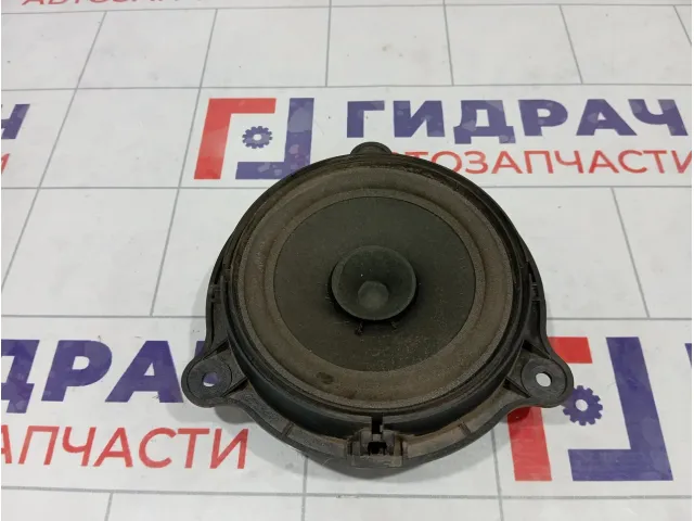 Динамик задний Nissan Pathfinder