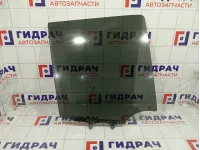 Стекло двери задней правой Nissan Pathfinder 82300EB33A