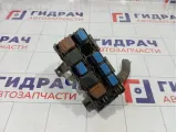 Блок предохранителей Nissan Pathfinder