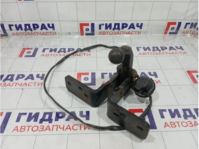 Сцепное устройство (Фаркоп) Nissan Pathfinder