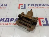 Суппорт тормозной задний правый Nissan Pathfinder 44001EB30A